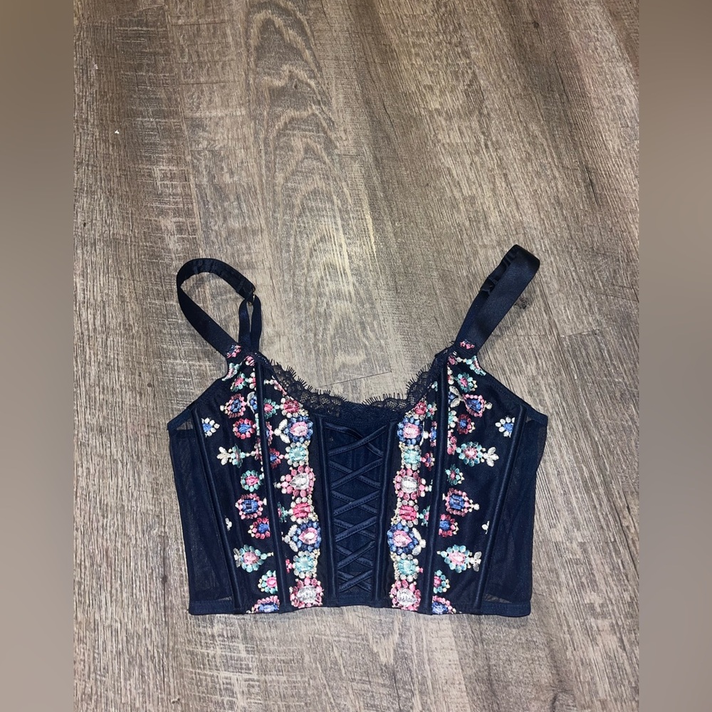 victoria’s secret lingerie top
